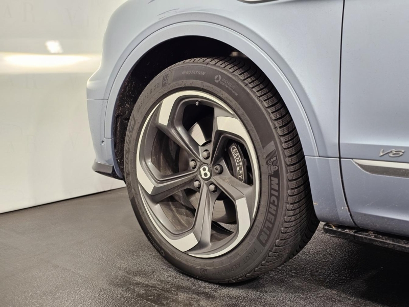 Купить Bentley Bentayga бензин 2022 id-1007766 в Киеве, Фото №36