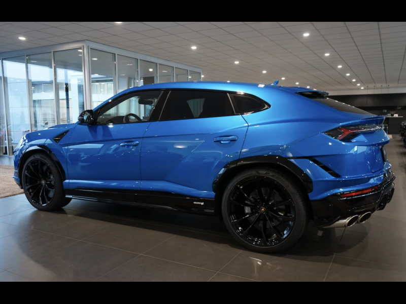 Lamborghini Urus Performante бензин 2023 id-1007786 Купить Lamborghini Urus Performante бензин 2023 id-1007786 в Киеве, Фото №1
