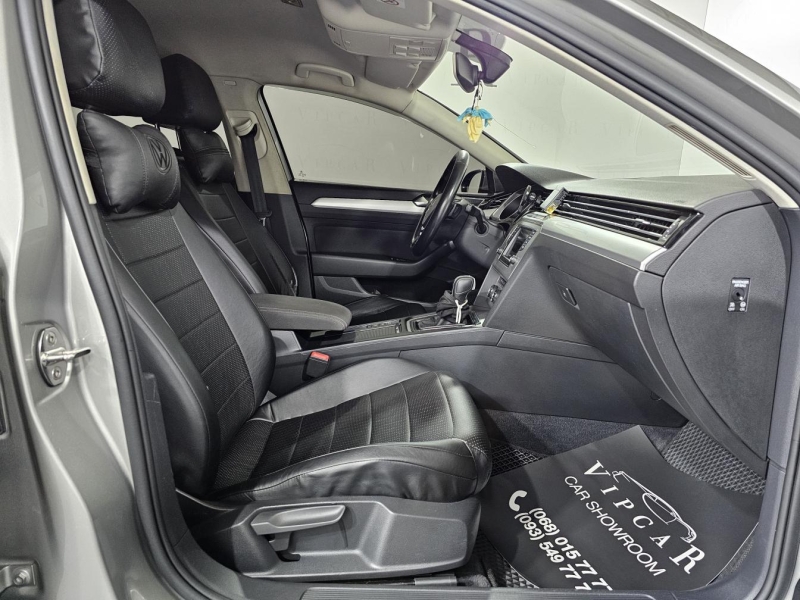 Volkswagen Passat B8 бензин 2015 id-1007809 Купить Volkswagen Passat B8 бензин 2015 id-1007809 в Киеве, Фото №18