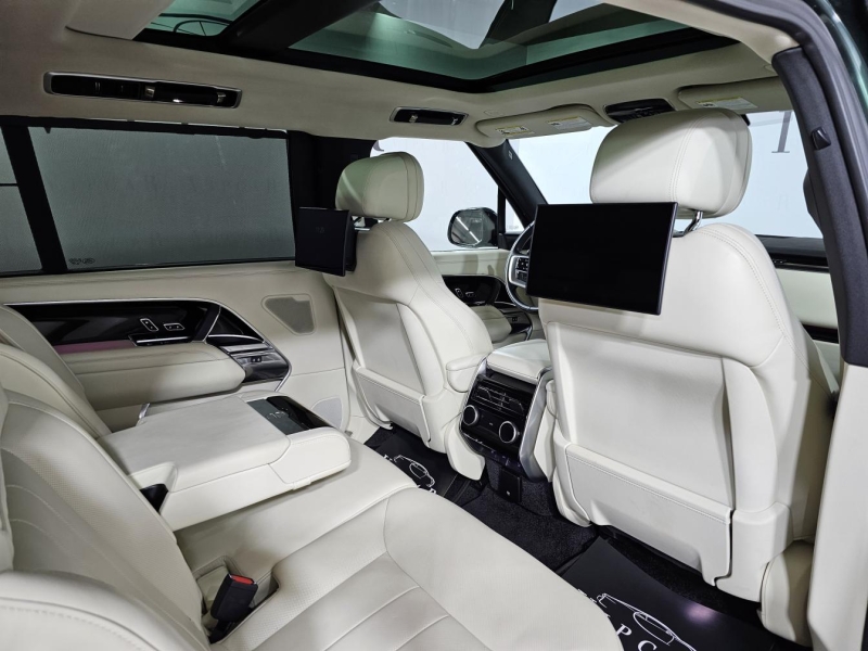 Land-Rover Range-Rover LWB Autoboirgaphy бензин 2023 id-1007819 Купить Land-Rover Range-Rover LWB Autoboirgaphy бензин 2023 id-1007819 в Киеве, Фото №18