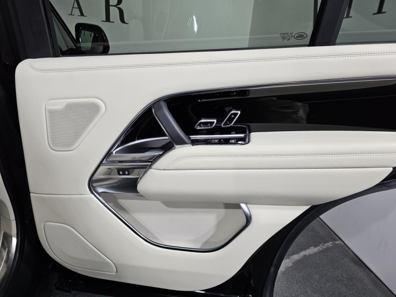 Land-Rover Range-Rover LWB Autoboirgaphy бензин 2023 id-1007819 Купить Land-Rover Range-Rover LWB Autoboirgaphy бензин 2023 id-1007819 в Киеве, Фото №19