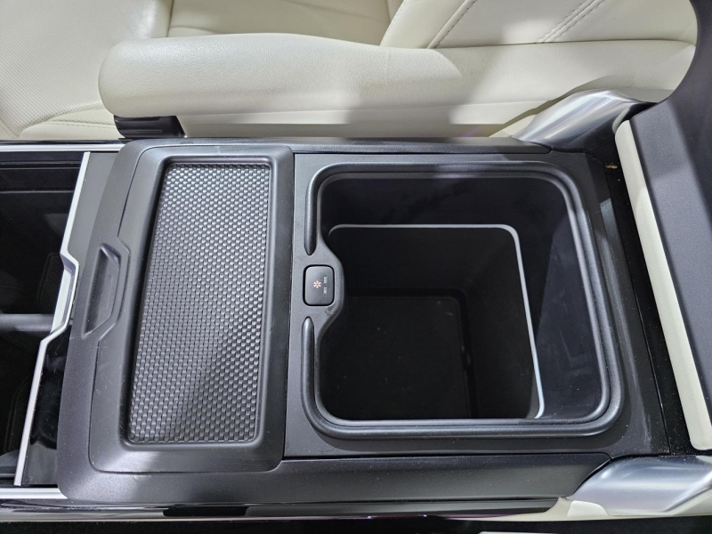 Land-Rover Range-Rover LWB Autoboirgaphy бензин 2023 id-1007819 Купить Land-Rover Range-Rover LWB Autoboirgaphy бензин 2023 id-1007819 в Киеве, Фото №29