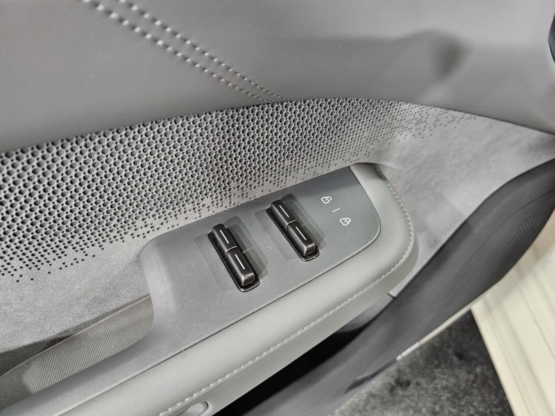 Купить Zeekr 001 электро 2024 id-1007821 в Киеве, Фото №30