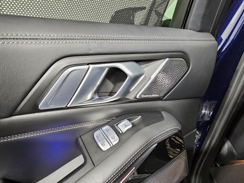 Купить BMW X7 M60i бензин 2022 id-1007832 в Киеве, Фото №16