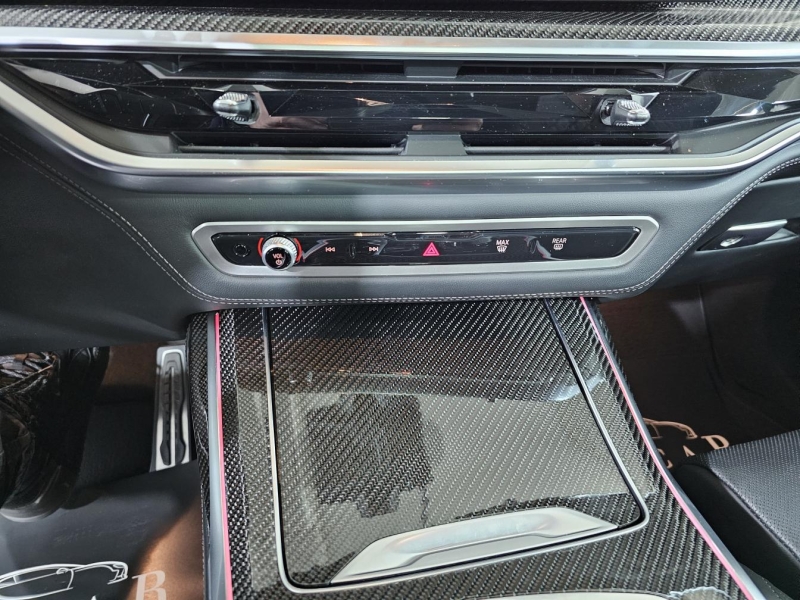 Купить BMW X7 M60i бензин 2022 id-1007832 в Киеве, Фото №37