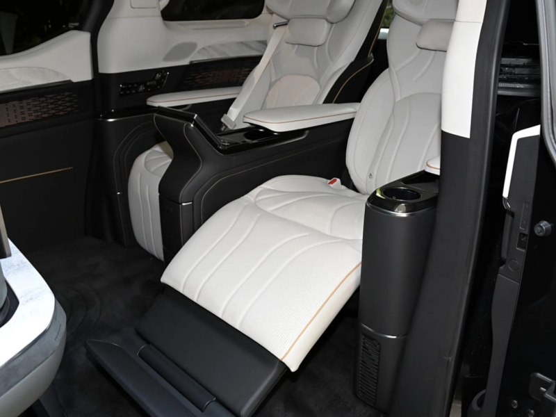 Купить Zeekr 009 электро 2026 id-1007863 в Киеве, Фото №7