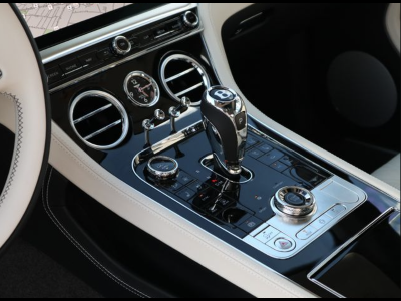 Купить Bentley Continental GT Azure бензин 2025 id-1007895 в Киеве, Фото №7