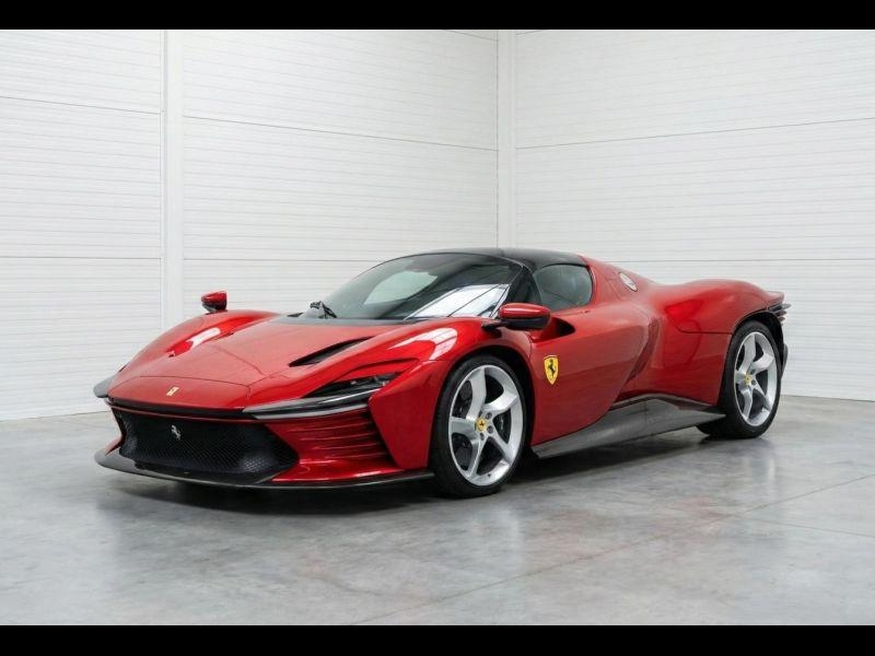 Купить Ferrari Daytona SP3 бензин 2025 id-1007907 в Киеве, Фото №0