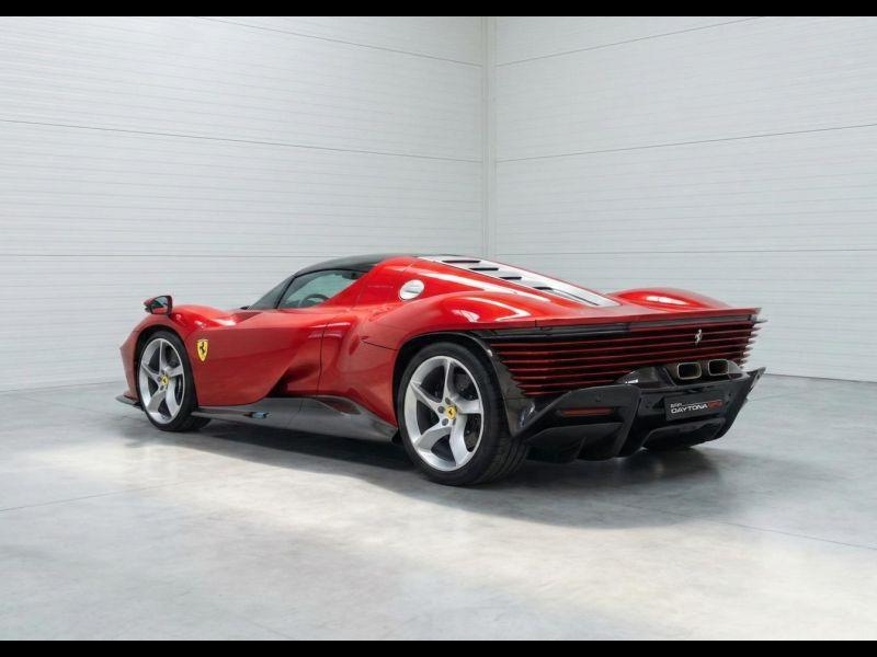 Купить Ferrari Daytona SP3 бензин 2026 id-1007907 в Киеве, Фото №1