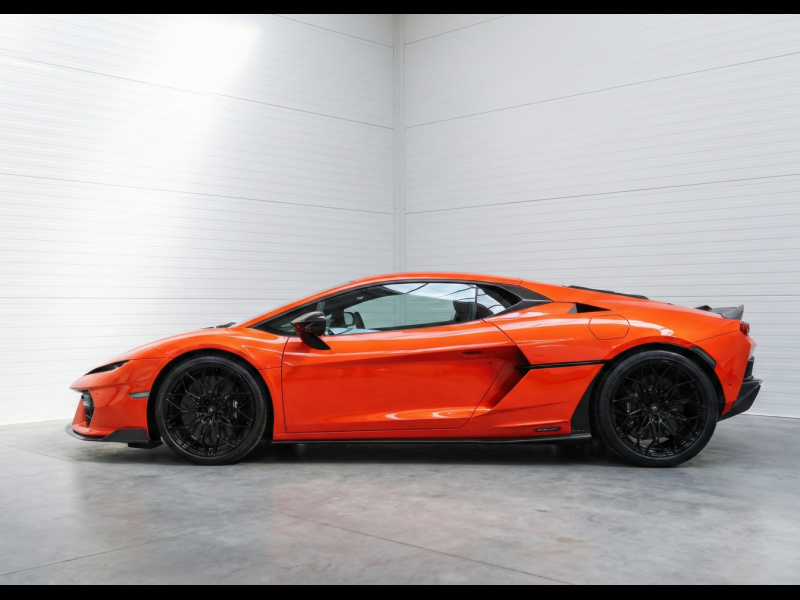 Купить Lamborghini Temerario гибрид 2025 id-1007916 в Киеве, Фото №2