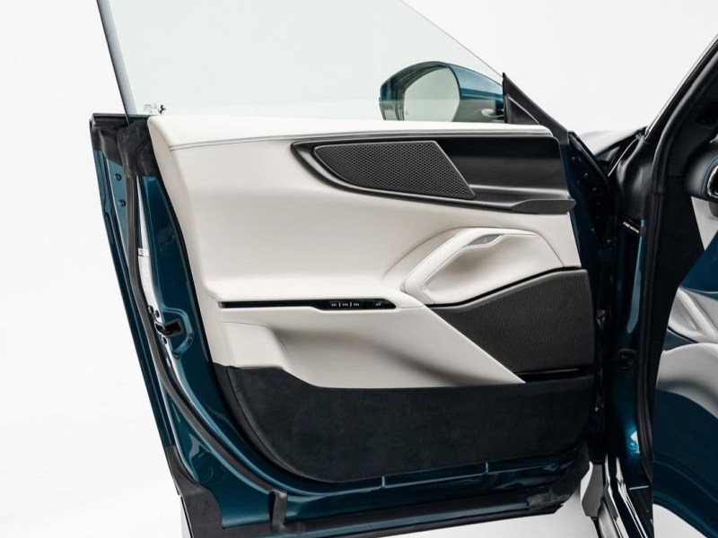 Купить Ferrari Purosangue Atelier бензин 2025 id-1007917 в Киеве, Фото №5