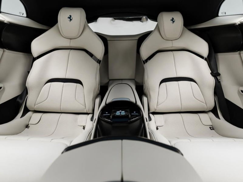 Купить Ferrari Purosangue Atelier бензин 2026 id-1007917 в Киеве, Фото №10