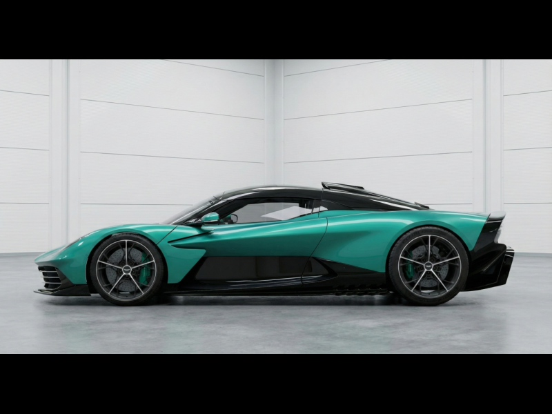 Купить Aston-Martin Valhalla гибрид 2026 id-1007933 в Киеве, Фото №1