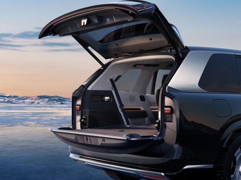 Купить Zeekr  гибрид 2026 id-1007932 в Киеве, Фото №4