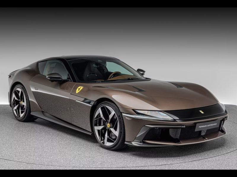 Ferrari 12Cilindri бензин 2025 id-1007950