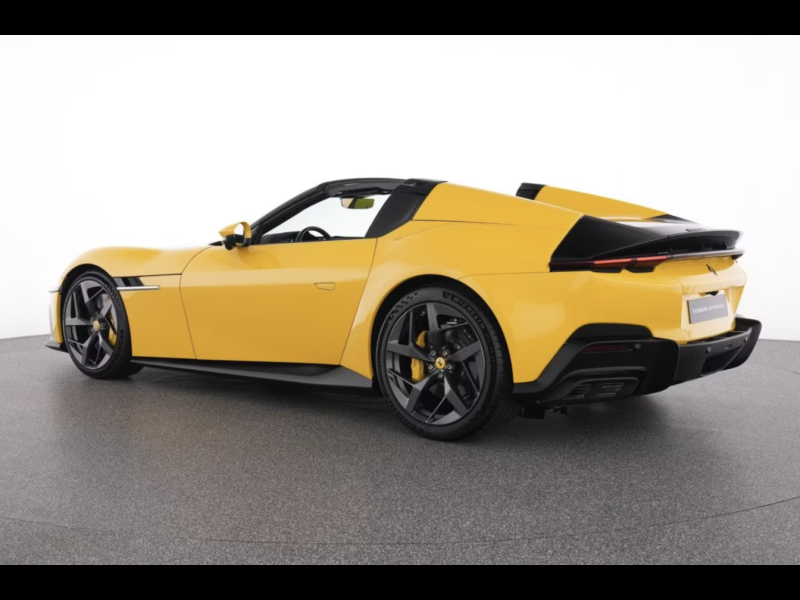 Купить Ferrari 12Cilindri Spider бензин 2026 id-1007949 в Киеве, Фото №2