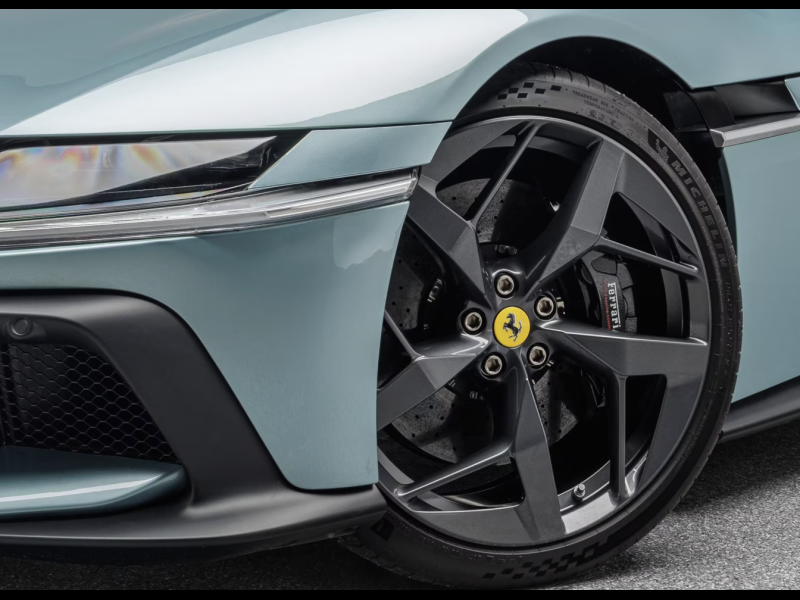 Купить Ferrari 12Cilindri бензин 2025 id-1007959 в Киеве, Фото №4