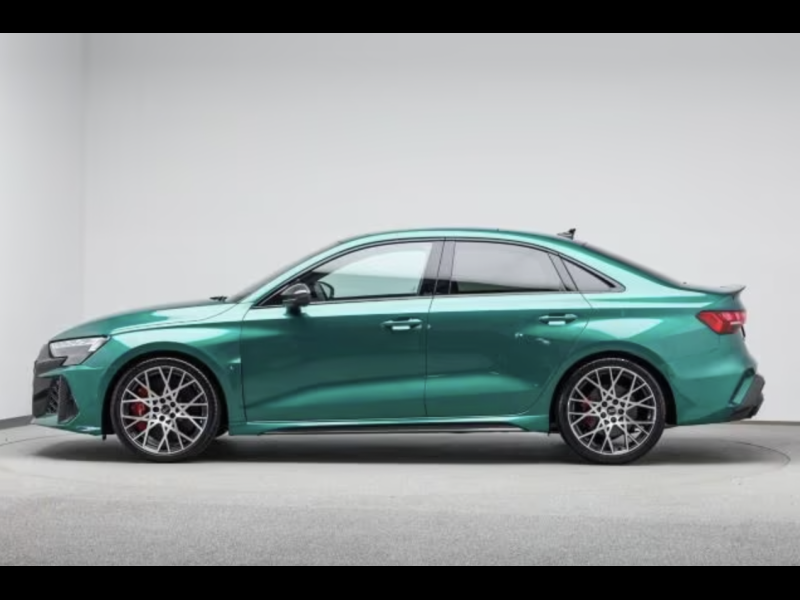 Audi RS3 Quattro бензин 2026 id-1007968 Купить Audi RS3 Quattro бензин 2026 id-1007968 в Киеве, Фото №2
