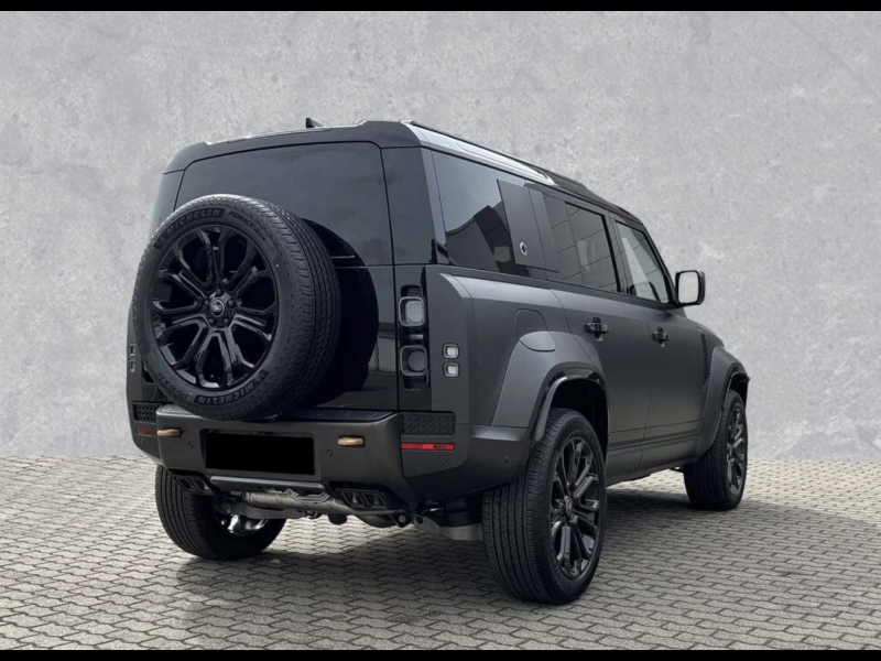 Купить Land-Rover Defender Octa бензин 2026 id-1007989 в Киеве, Фото №1