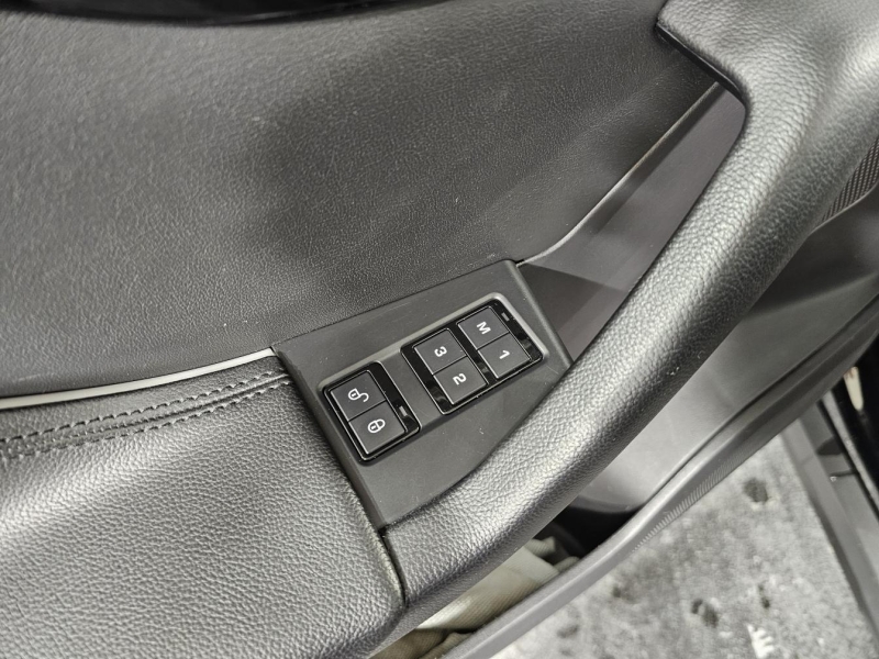 Купить Jaguar F-Pace бензин 2017 id-1007996 в Киеве, Фото №26