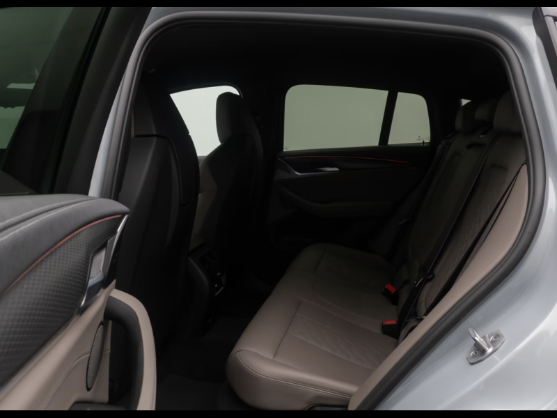 Купить BMW X4 M Competition бензин 2026 id-1008012 в Киеве, Фото №8