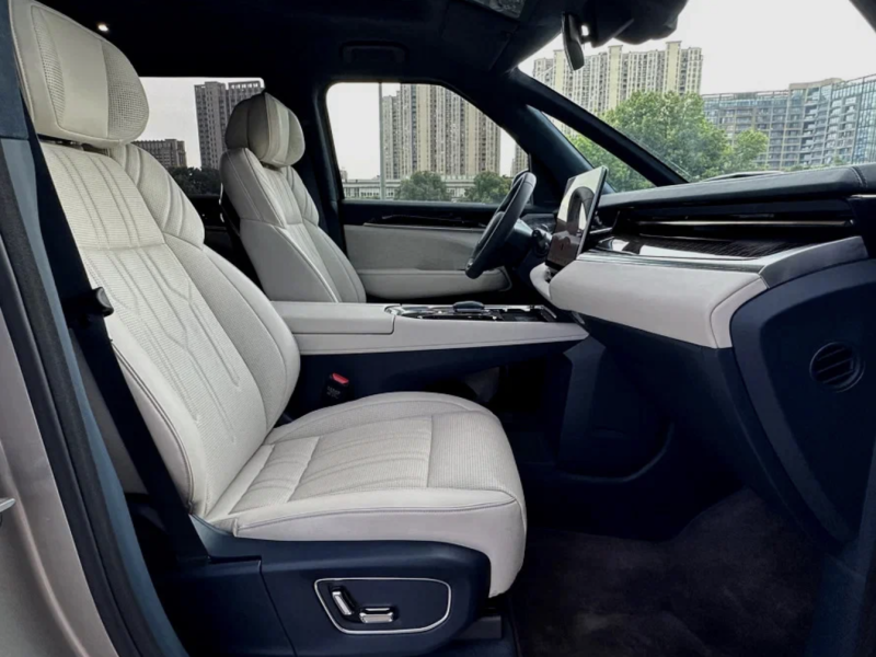 Купить Zeekr 009 электро 2026 id-1008026 в Киеве, Фото №6