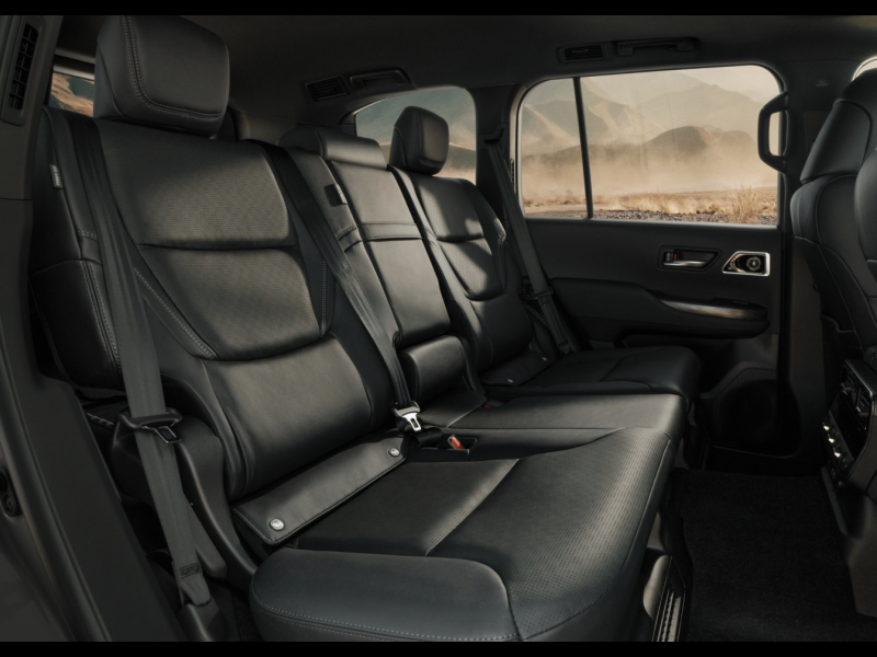 Купить Toyota Land Cruiser 300 Hybrid гибрид 2026 id-1008033 в Киеве, Фото №4