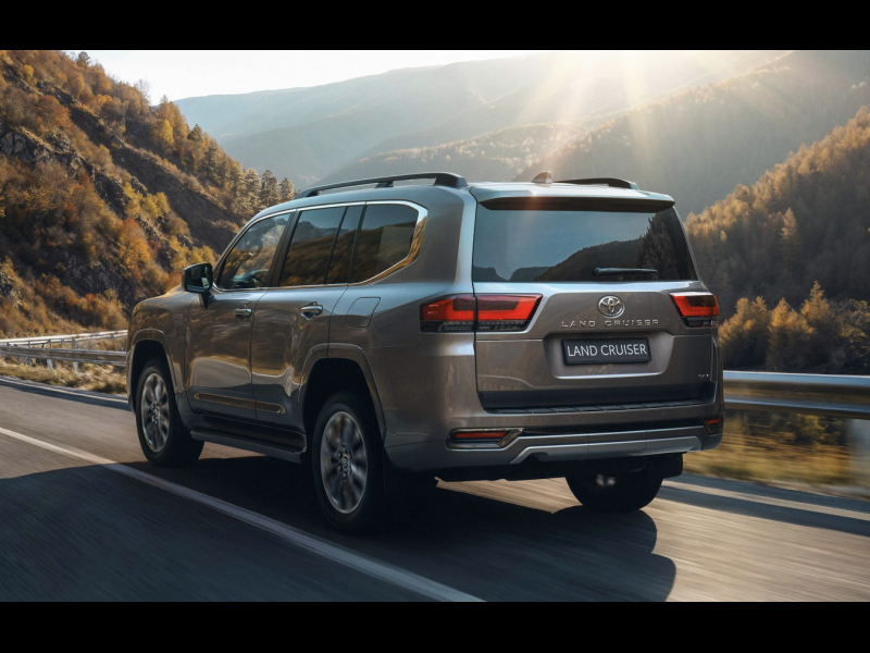 Toyota Land Cruiser 300 Hybrid гибрид 2026 id-1008033 Купить Toyota Land Cruiser 300 Hybrid гибрид 2026 id-1008033 в Киеве, Фото №1