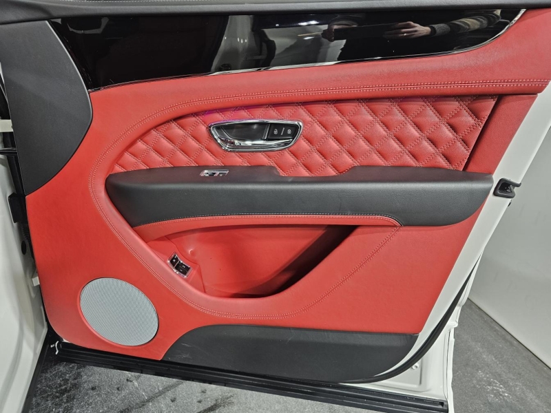 Купить Bentley Bentayga S бензин 2021 id-1008040 в Киеве, Фото №23