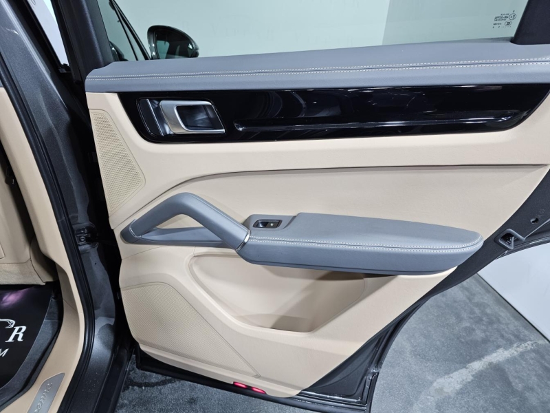 Купить Porsche Cayenne Coupe бензин 2023 id-1008045 в Киеве, Фото №14