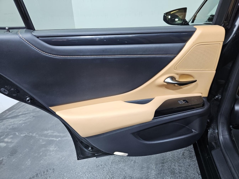 Купить Lexus ES 200 бензин 2022 id-1008052 в Киеве, Фото №12