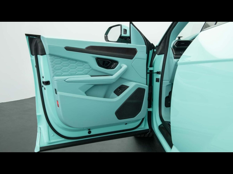 Lamborghini Urus SE Brabus 900 Mint гибрид 2026 id-1008061 Купить Lamborghini Urus SE Brabus 900 Mint гибрид 2026 id-1008061 в Киеве, Фото №12