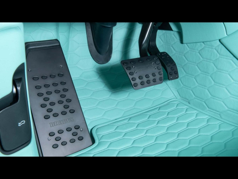 Lamborghini Urus SE Brabus 900 Mint гибрид 2026 id-1008061 Купить Lamborghini Urus SE Brabus 900 Mint гибрид 2026 id-1008061 в Киеве, Фото №16