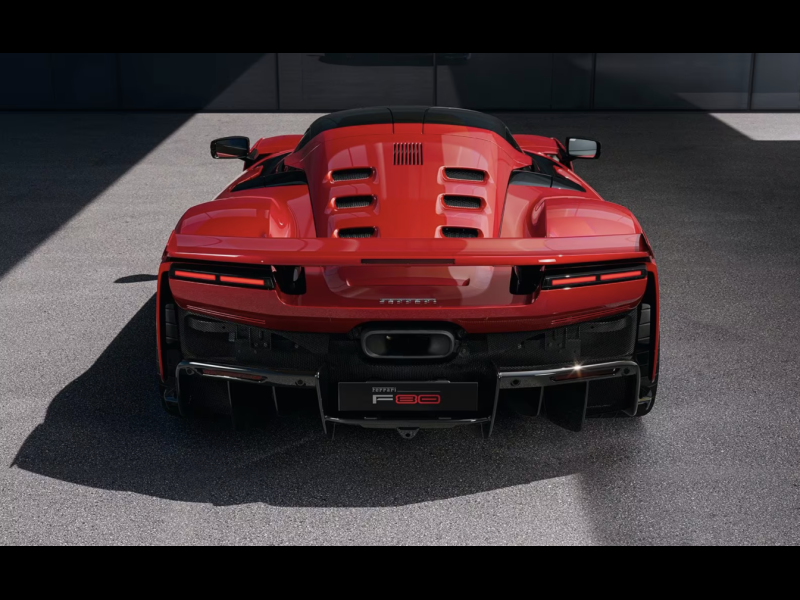 Купить Ferrari F80 гибрид 2026 id-1008077 в Киеве, Фото №1