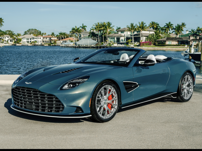 Aston-Martin Vanquish-Volante Wave Edition бензин 2026 id-1008081