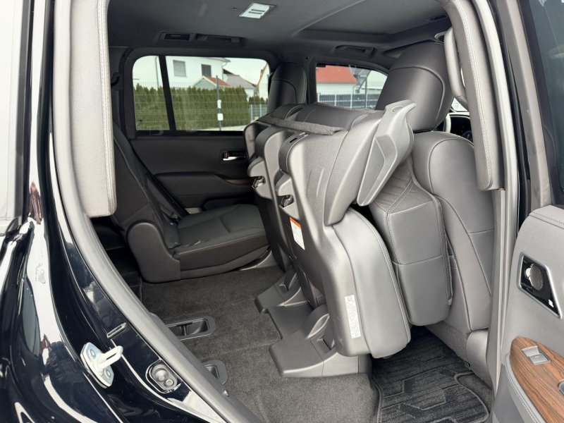 Toyota Land Cruiser 300 Guard Inkas B6+ бензин 2025 id-1008108 Купить Toyota Land Cruiser 300 Guard Inkas B6+ бензин 2025 id-1008108 в Киеве, Фото №33