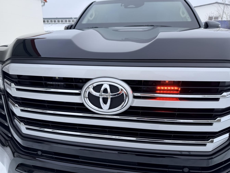 Купить Toyota Land Cruiser 300 Guard Inkas B6+ бензин 2025 id-1008108 в Киеве, Фото №7