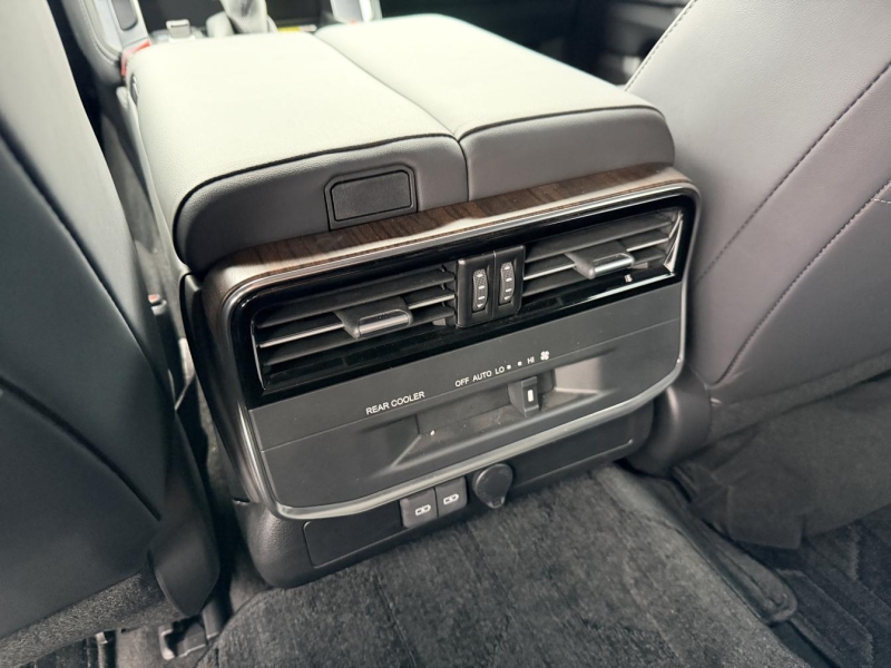 Купить Toyota Land Cruiser 300 Guard Inkas B6+ бензин 2025 id-1008108 в Киеве, Фото №19