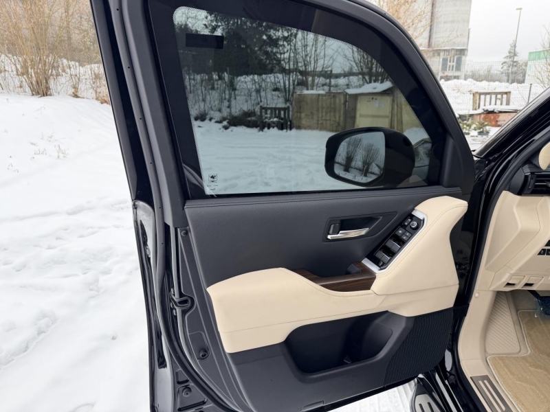 Купить Toyota Land Cruiser 300 Guard Inkas B6+ бензин 2025 id-1008107 в Киеве, Фото №12