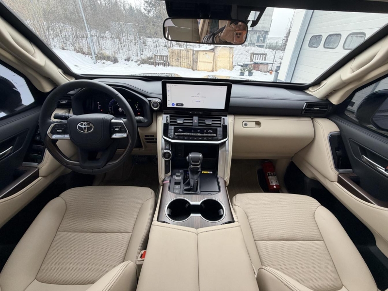 Купить Toyota Land Cruiser 300 Guard Inkas B6+ бензин 2025 id-1008107 в Киеве, Фото №24