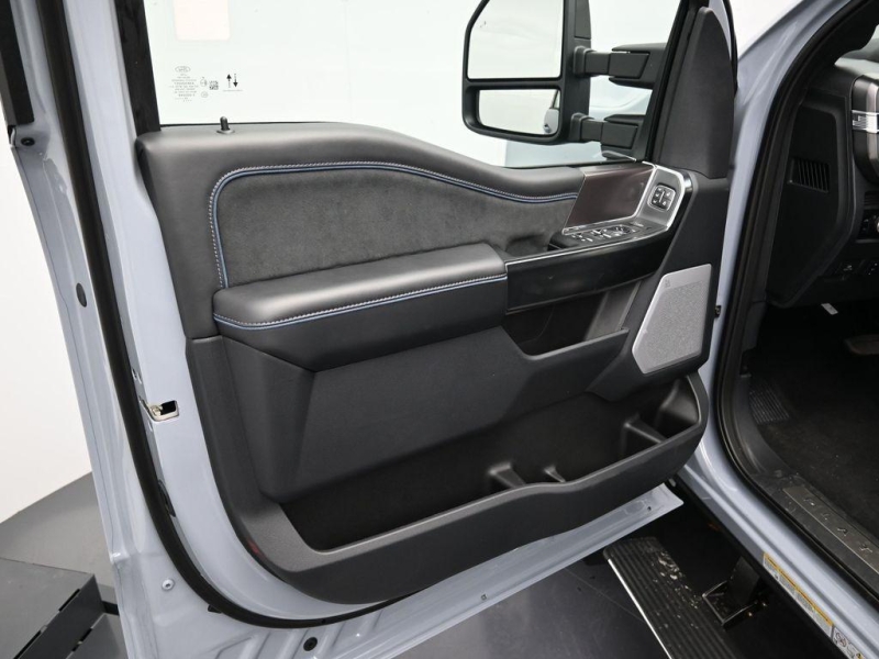 Ford F-450 Superduty Pickup Crew Cab дизель 2026 id-1008114 Купить Ford F-450 Superduty Pickup Crew Cab дизель 2026 id-1008114 в Киеве, Фото №9