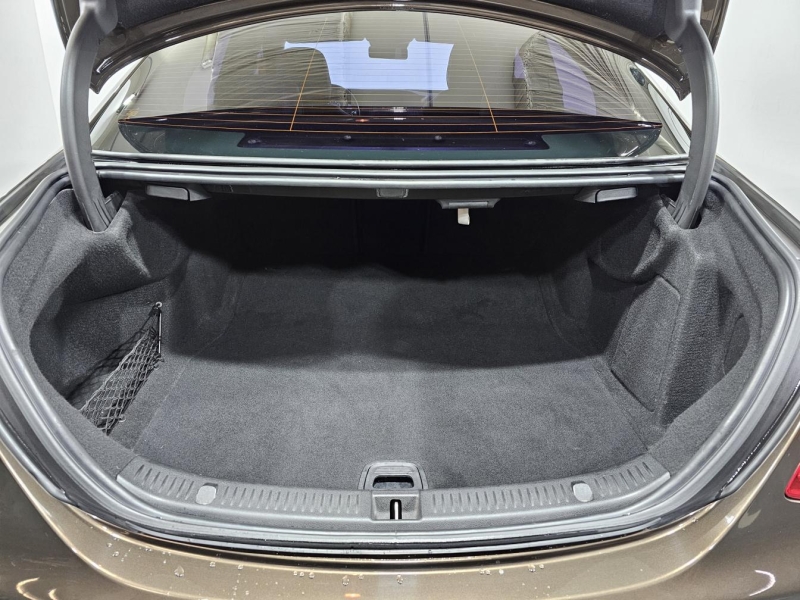 Купить Mercedes-Benz E 200 бензин 2017 id-1008118 в Киеве, Фото №10