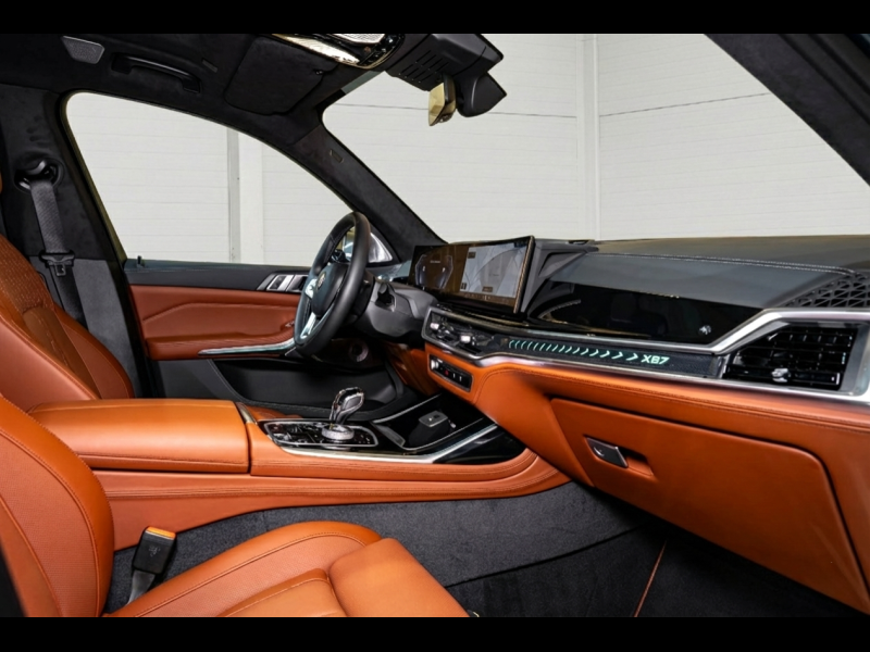 Купить BMW X7 Alpina бензин 2026 id-1008123 в Киеве, Фото №6