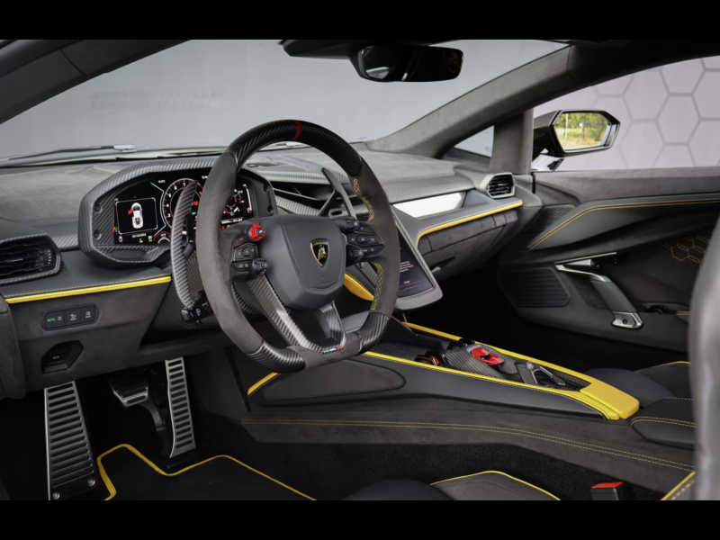 Купить Lamborghini Revuelto бензин 2026 id-1008120 в Киеве, Фото №6