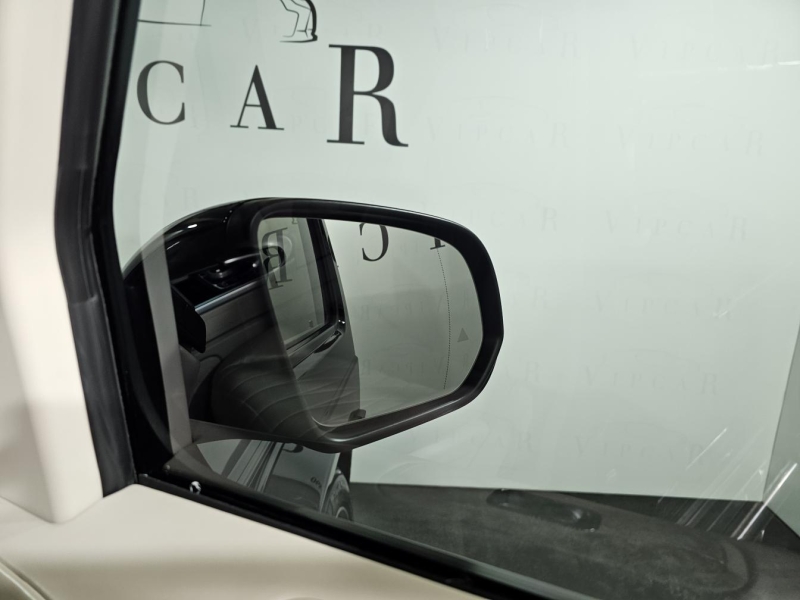 Купить Mercedes-Benz G 63 AMG бензин 2020 id-1008119 в Киеве, Фото №18