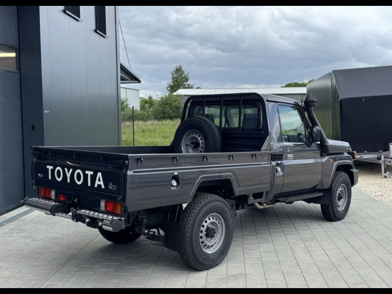 Купить Toyota Land Cruiser 79 бензин 2025 id-1008128 в Киеве, Фото №3