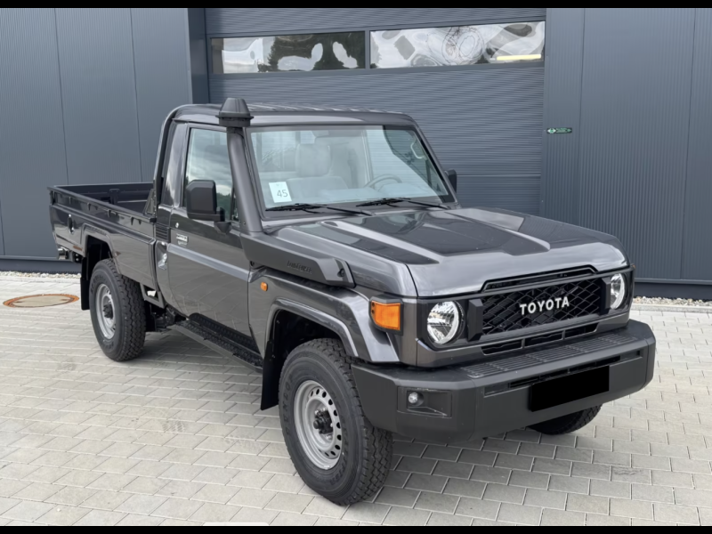 Купить Toyota Land Cruiser 79 бензин 2025 id-1008128 в Киеве, Фото №1