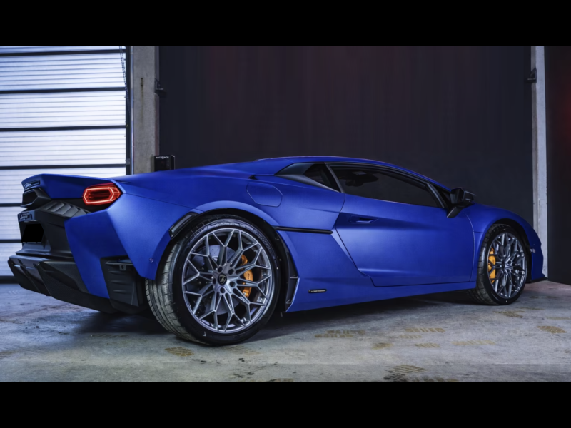 Купить Lamborghini Temerario гибрид 2026 id-1008160 в Киеве, Фото №3