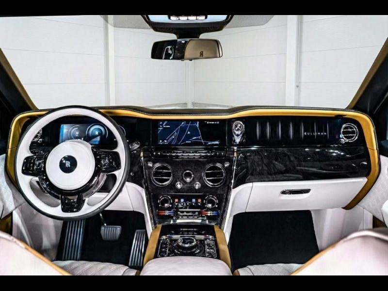 Купить Rolls-Royce Cullinan Series II Brabus 700 бензин 2026 id-1008158 в Киеве, Фото №15