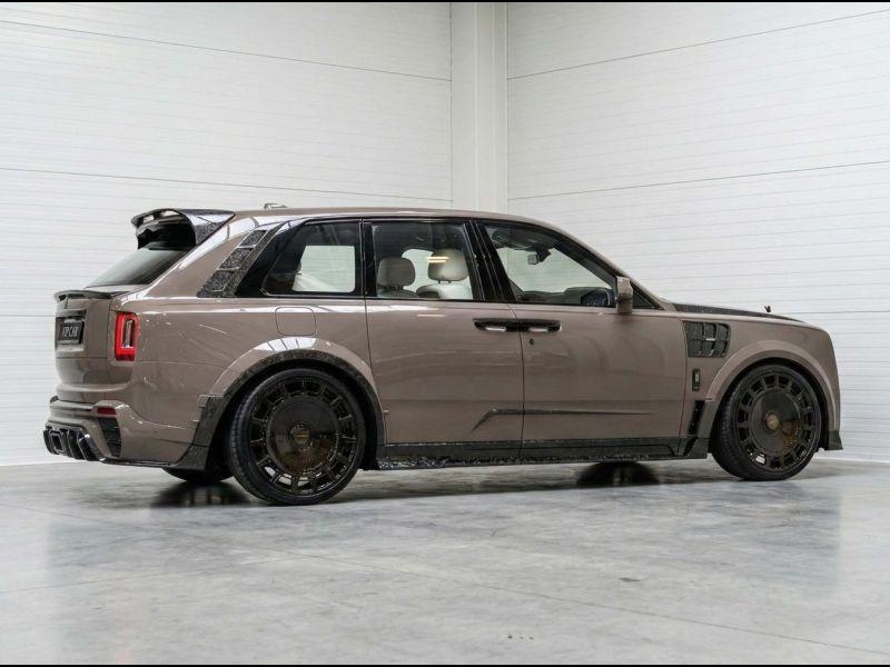 Купить Rolls-Royce Cullinan Black Badge Mansory бензин 2026 id-1008157 в Киеве, Фото №2